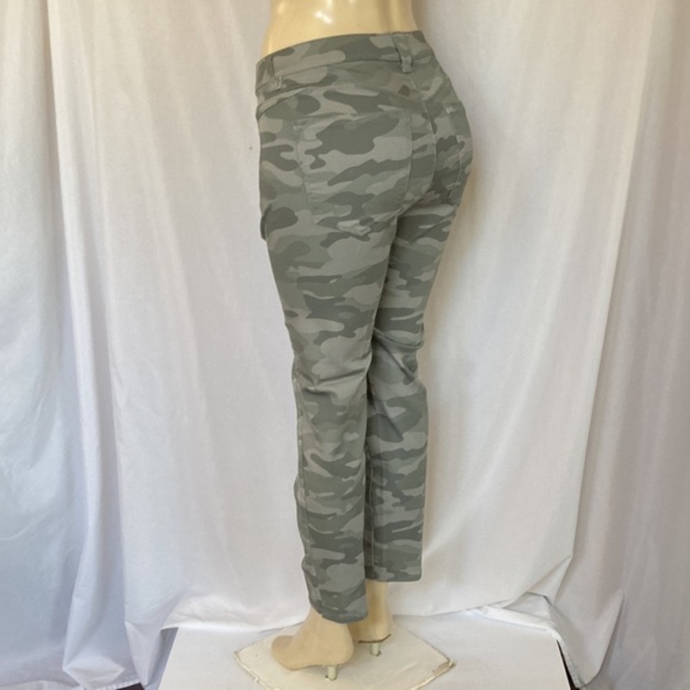FINAL PRICE WIT & WISDOM Tummy Control Size 6 Ankle Skimmer Camo Print NWOT - Picture 7 of 8